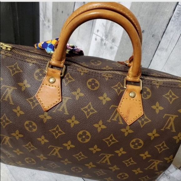 Monogram Louis Vuitton Speedy 30 - Picture 8 of 15